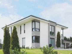 ROMA Rollladen bei modernem Einfamilienhaus