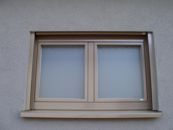 Holz-Alu-Fenster mit Stulp