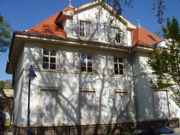 Holzfenster mit Sprossen, Oberlicht und Kämpferzierprofil