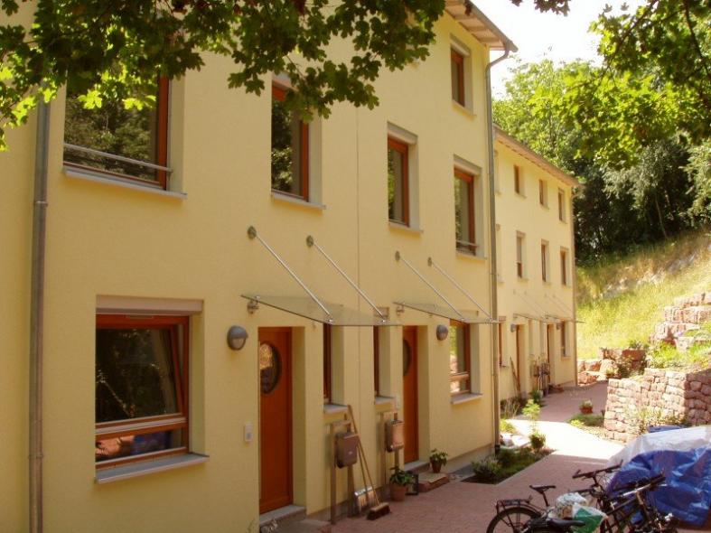 Holzfenster mit Unterlicht und Vorbaurollladen