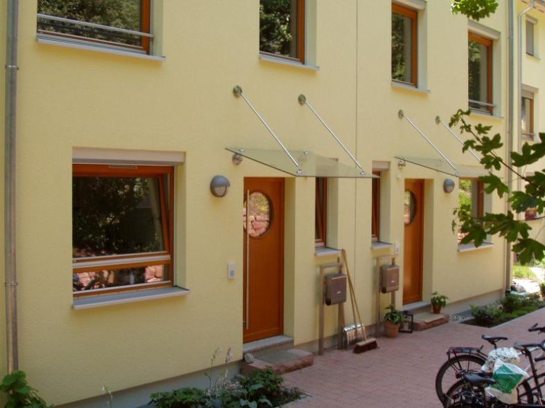 Holzfenster mit Unterlicht und Vorbaurollladen