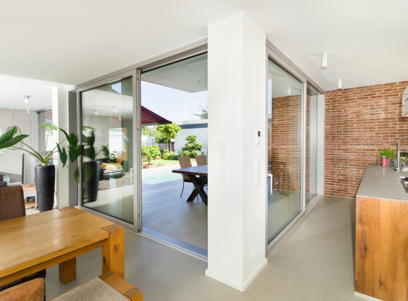 Hebe-Schiebe-Anlagen in Alu-Holz raumhoch